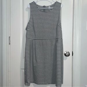Old Navy Gray and White Striped Dress